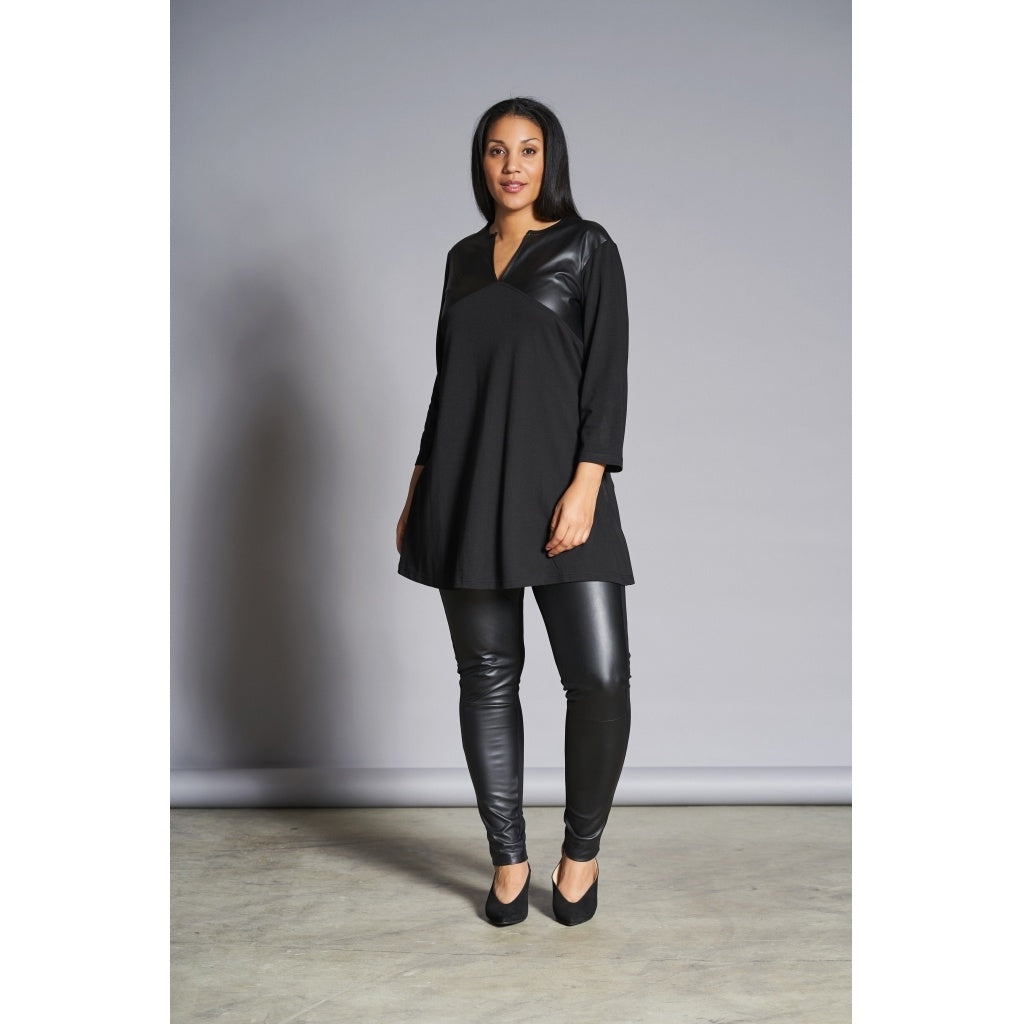 Studio Læder look leggings fra STUDIO CLOTHING Leggings Black