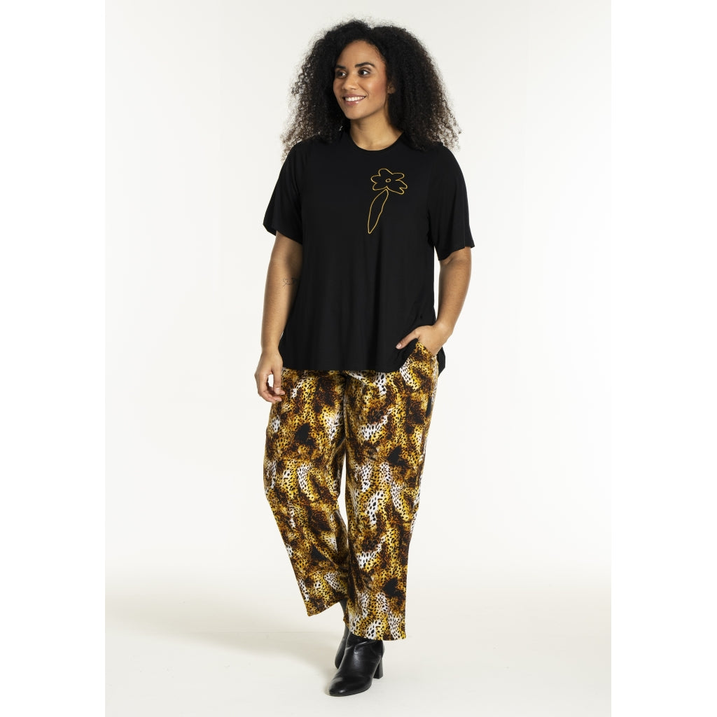 Studio SBella T-Shirt with print T-Shirt Black with yellow