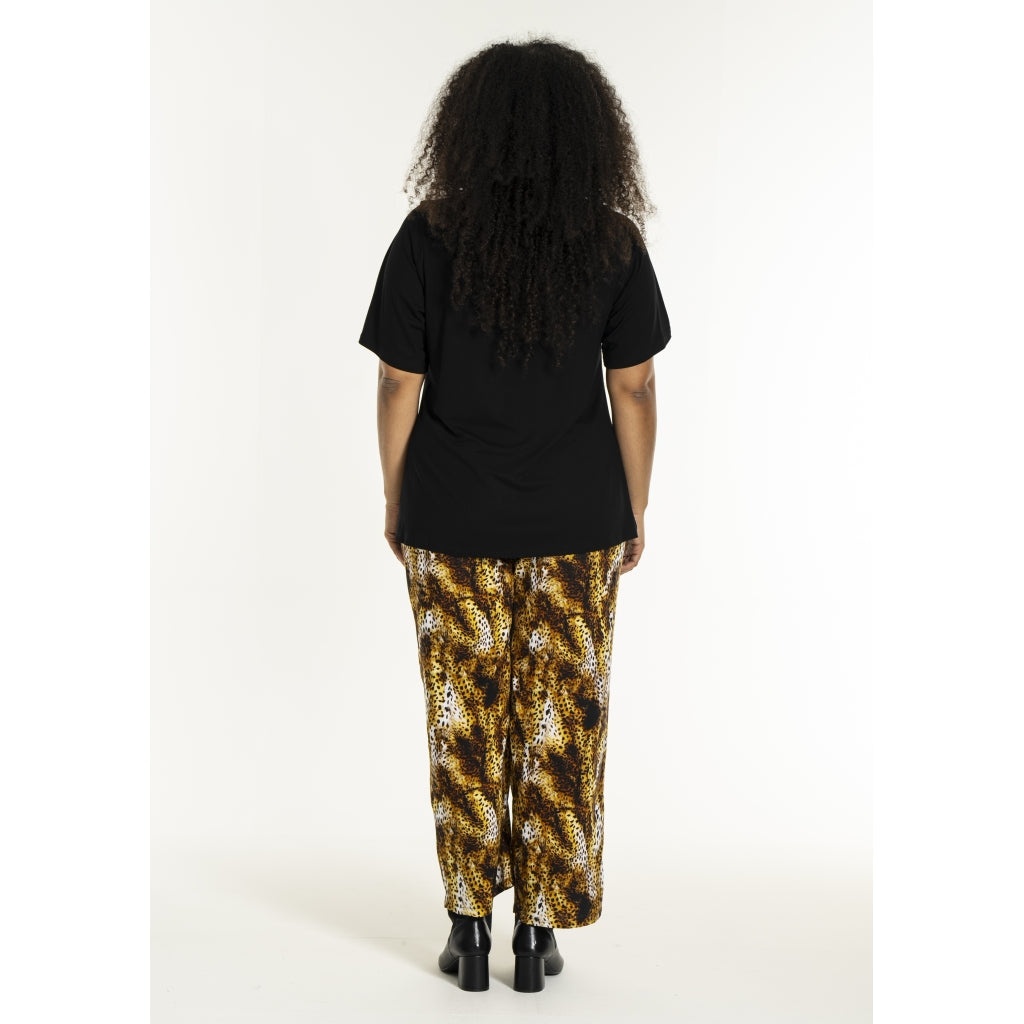 Studio SBella T-Shirt with print T-Shirt Black with yellow