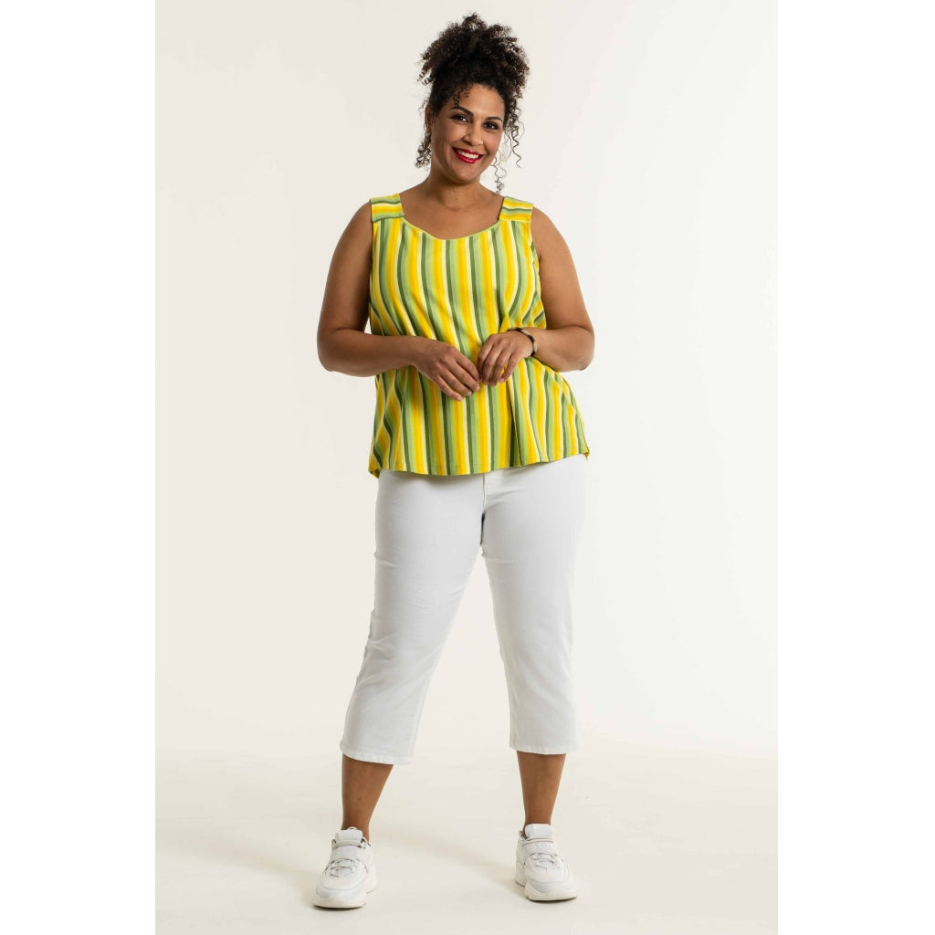 Studio Fina Capri pants Capri Pant
