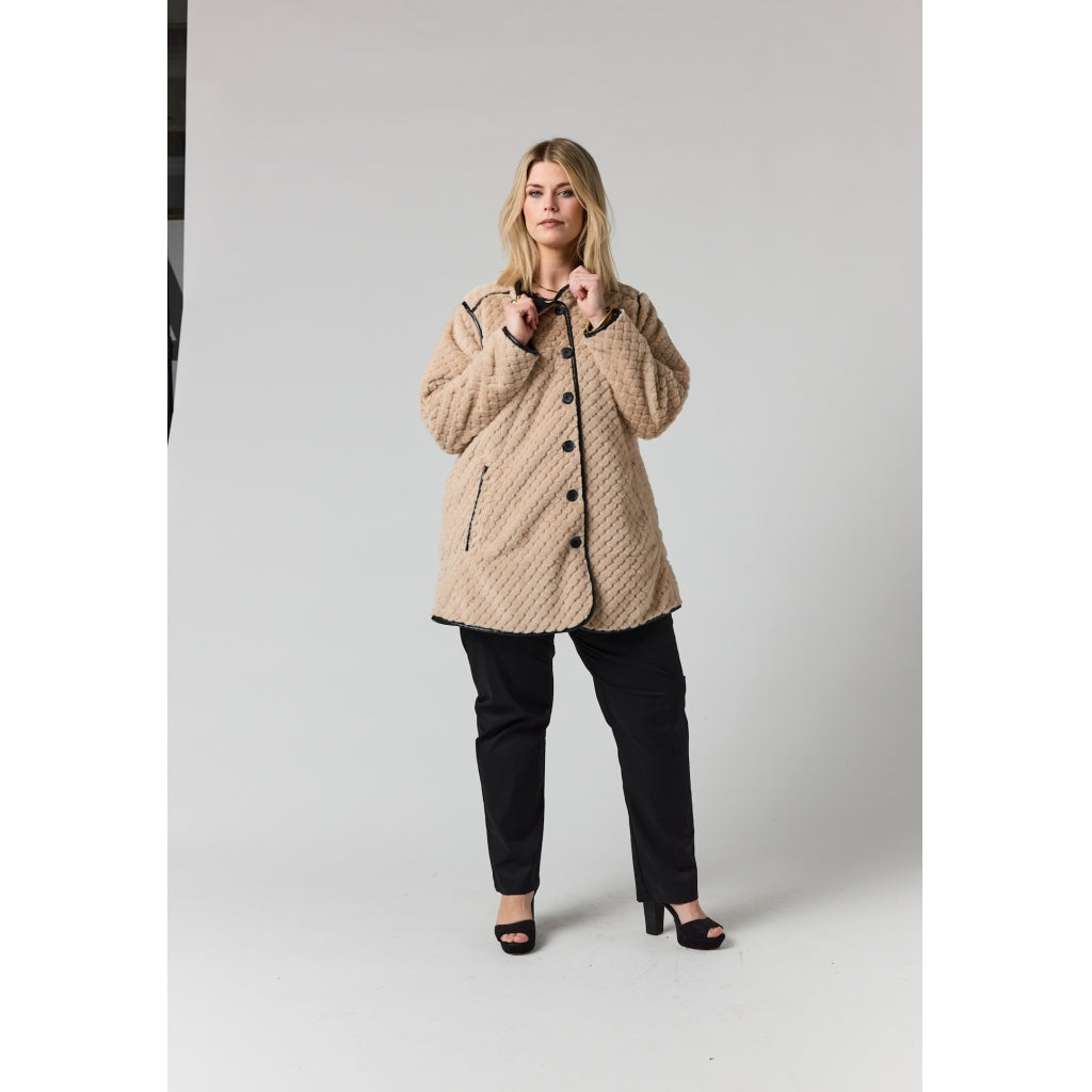 Studio SAlette Coat Coat Sand