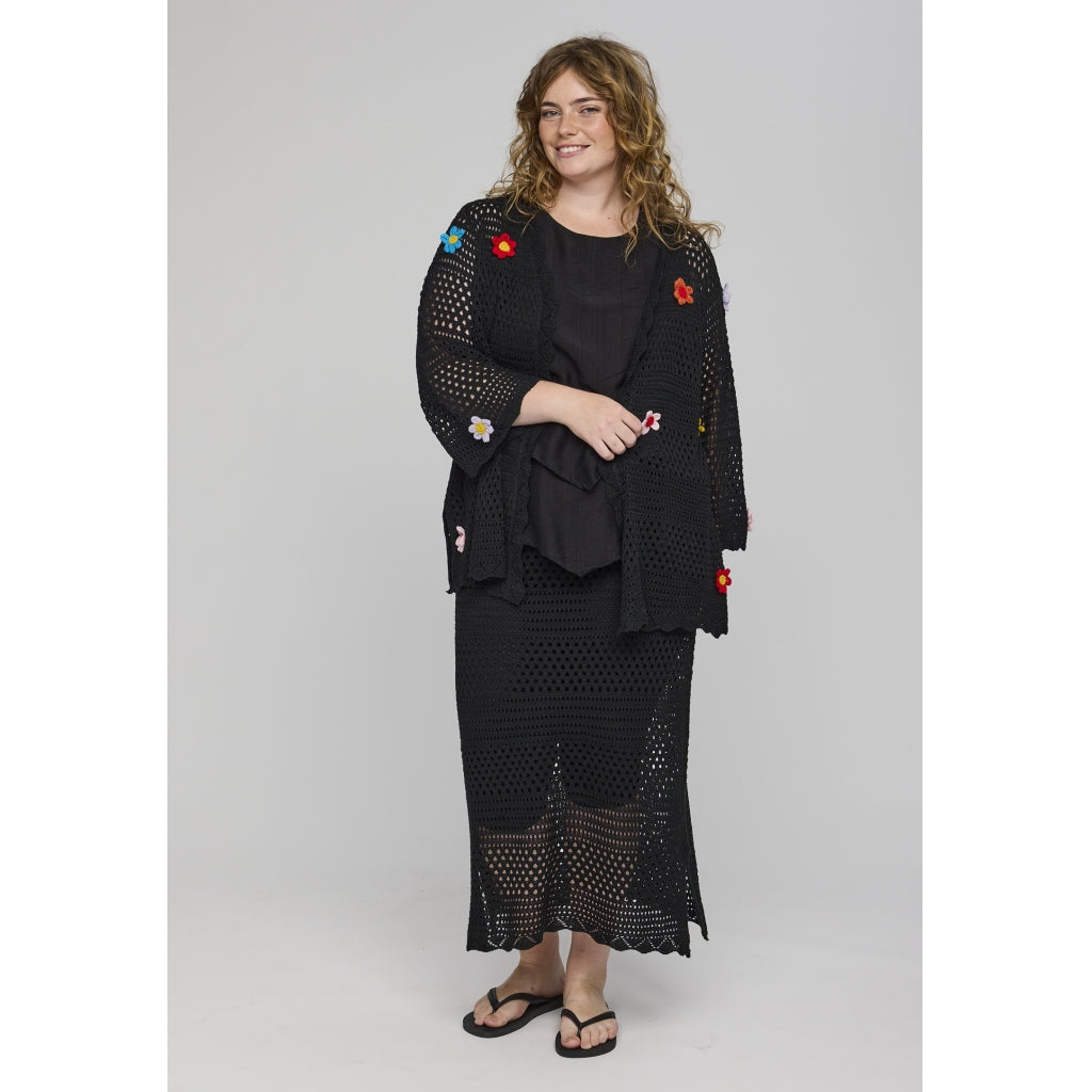 Studio SAmaya knit cardigan with flowers Cardigan Black