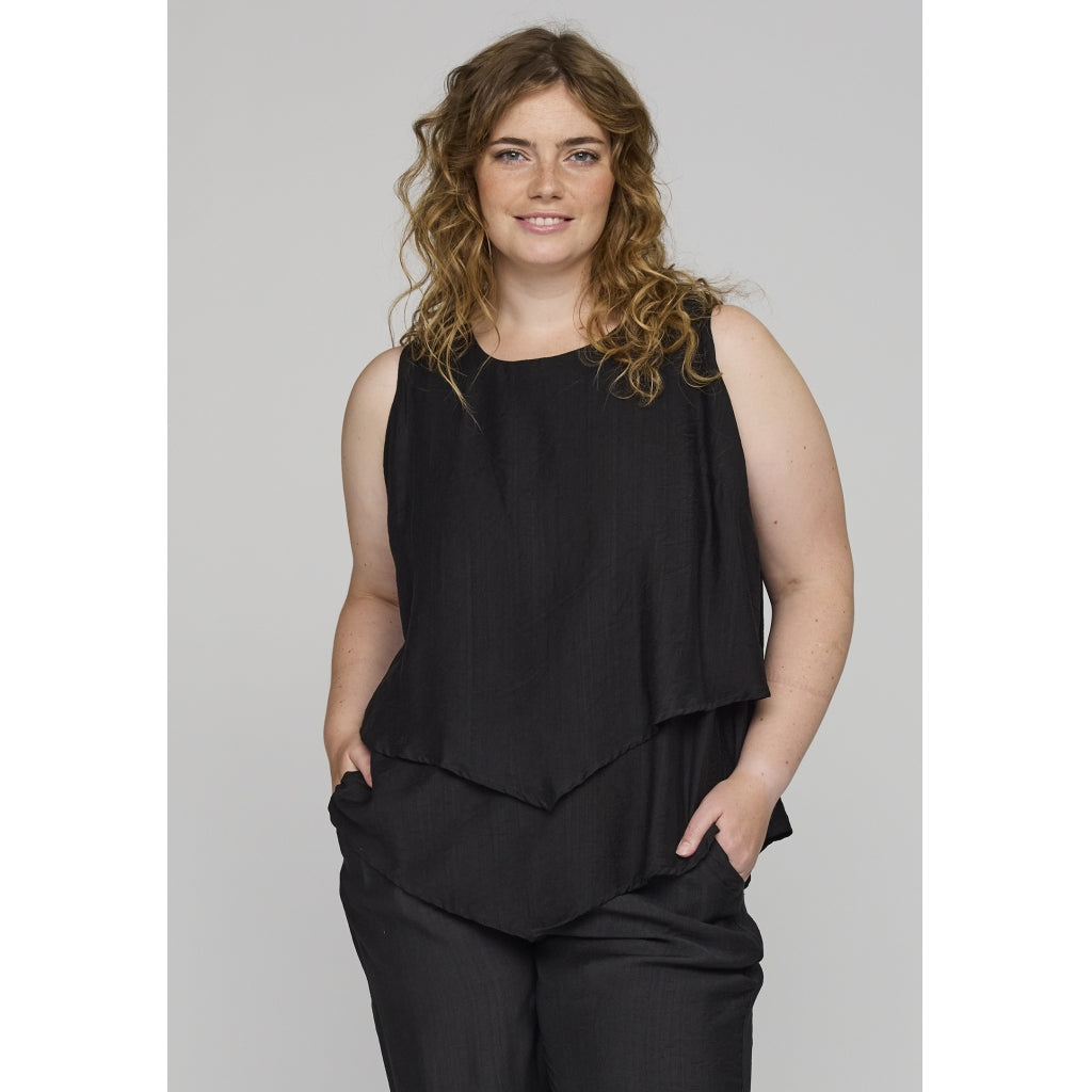 Studio SAubrey top Top Black