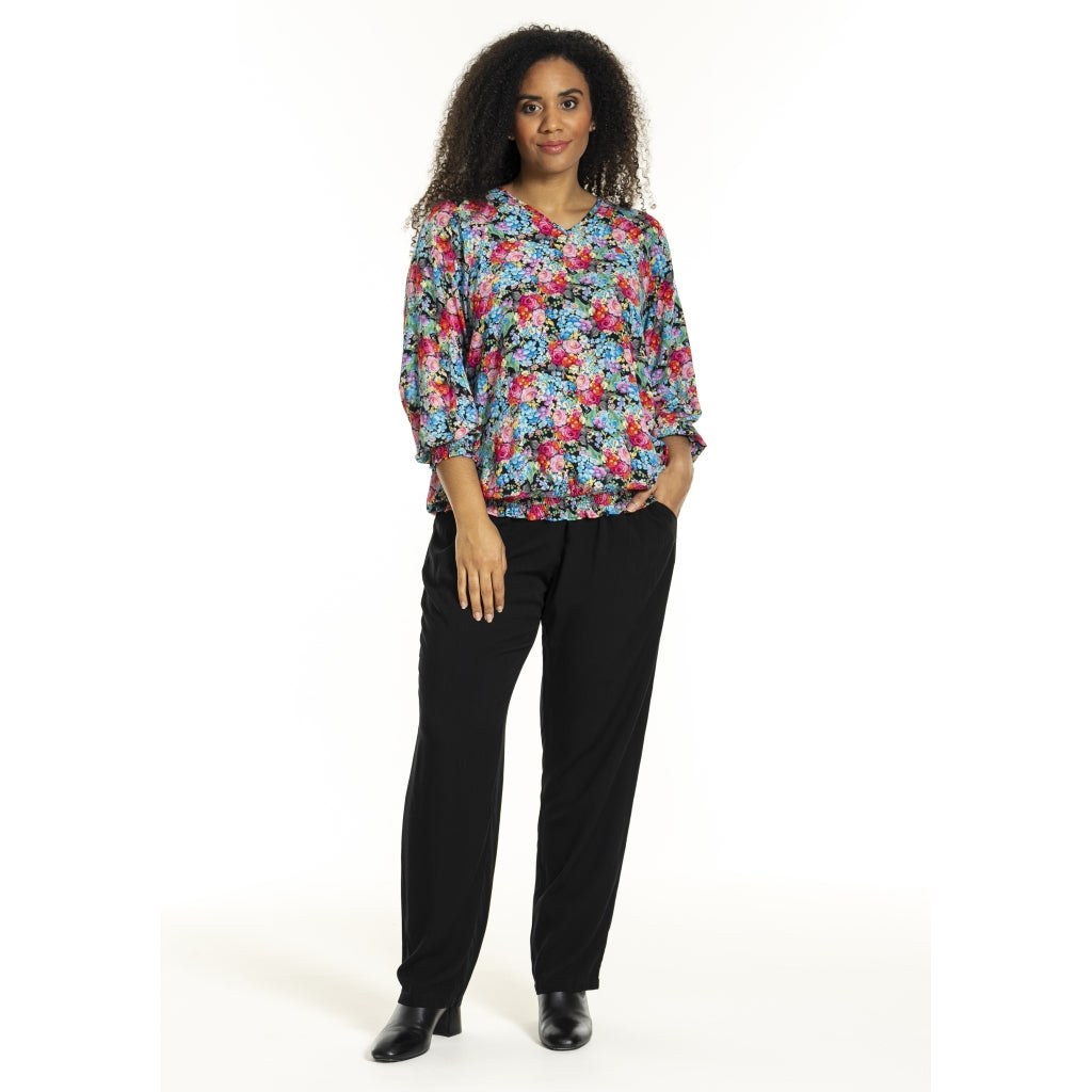 Studio SAugusta Blouse Blouse Black with pink blue flowers