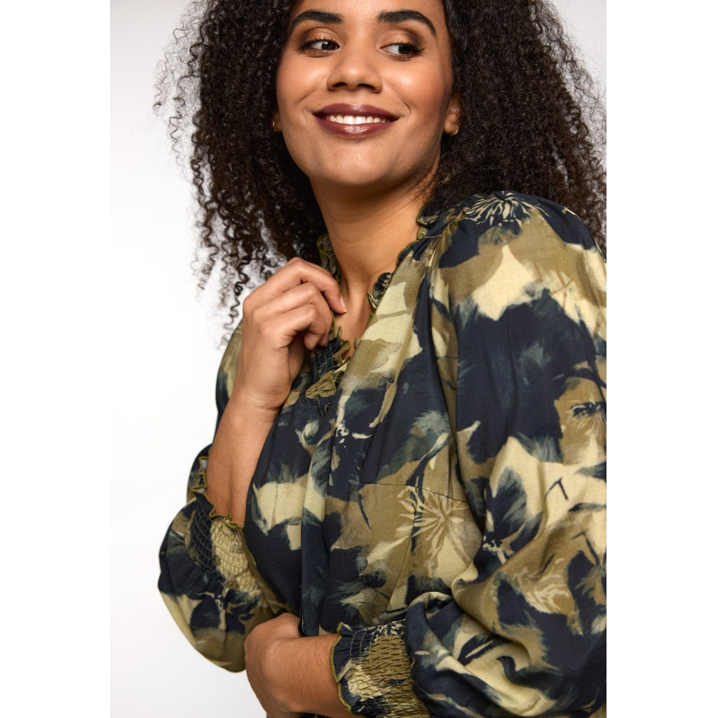 Studio SBonni Shirt Shirt Green black flowers