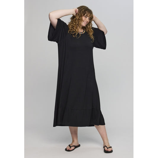 Studio SBonnie Dress Dress Black with small flowers all colors