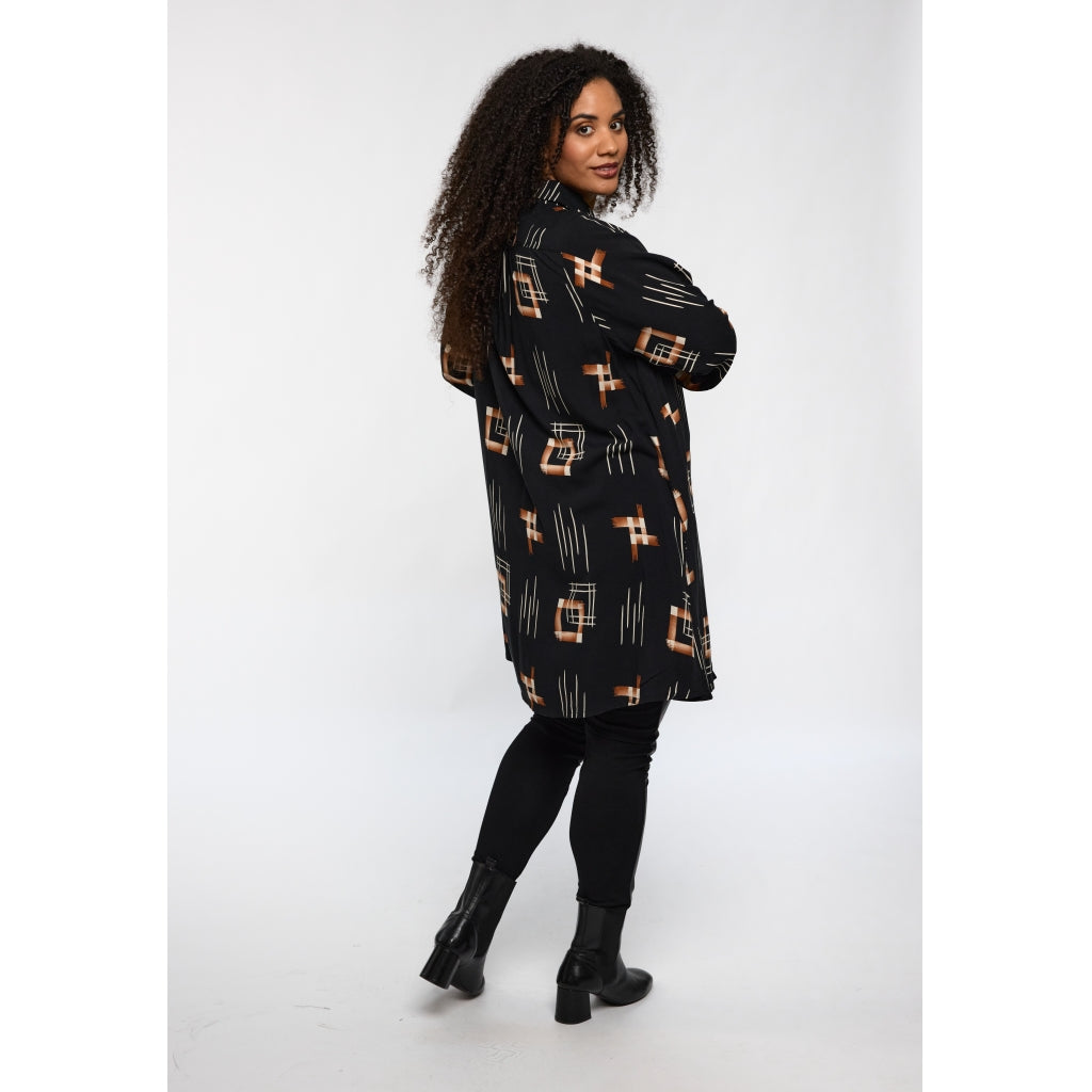 Studio SEmilie Shirt Shirt Black with copper and white patterns