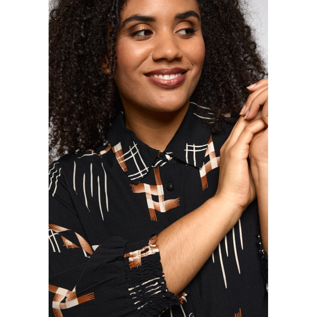 Studio SEmilie Shirt Shirt Black with copper and white patterns
