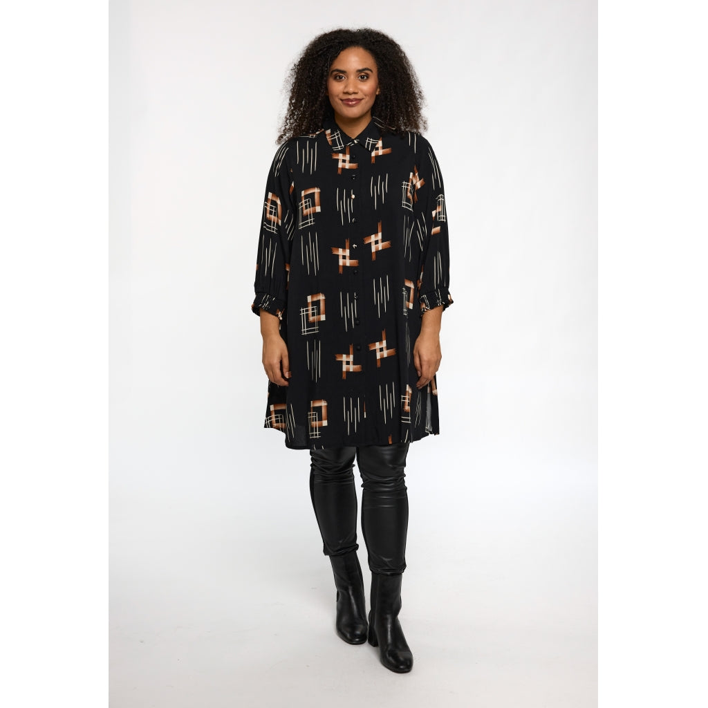 Studio SEmilie Shirt Shirt Black with copper and white patterns