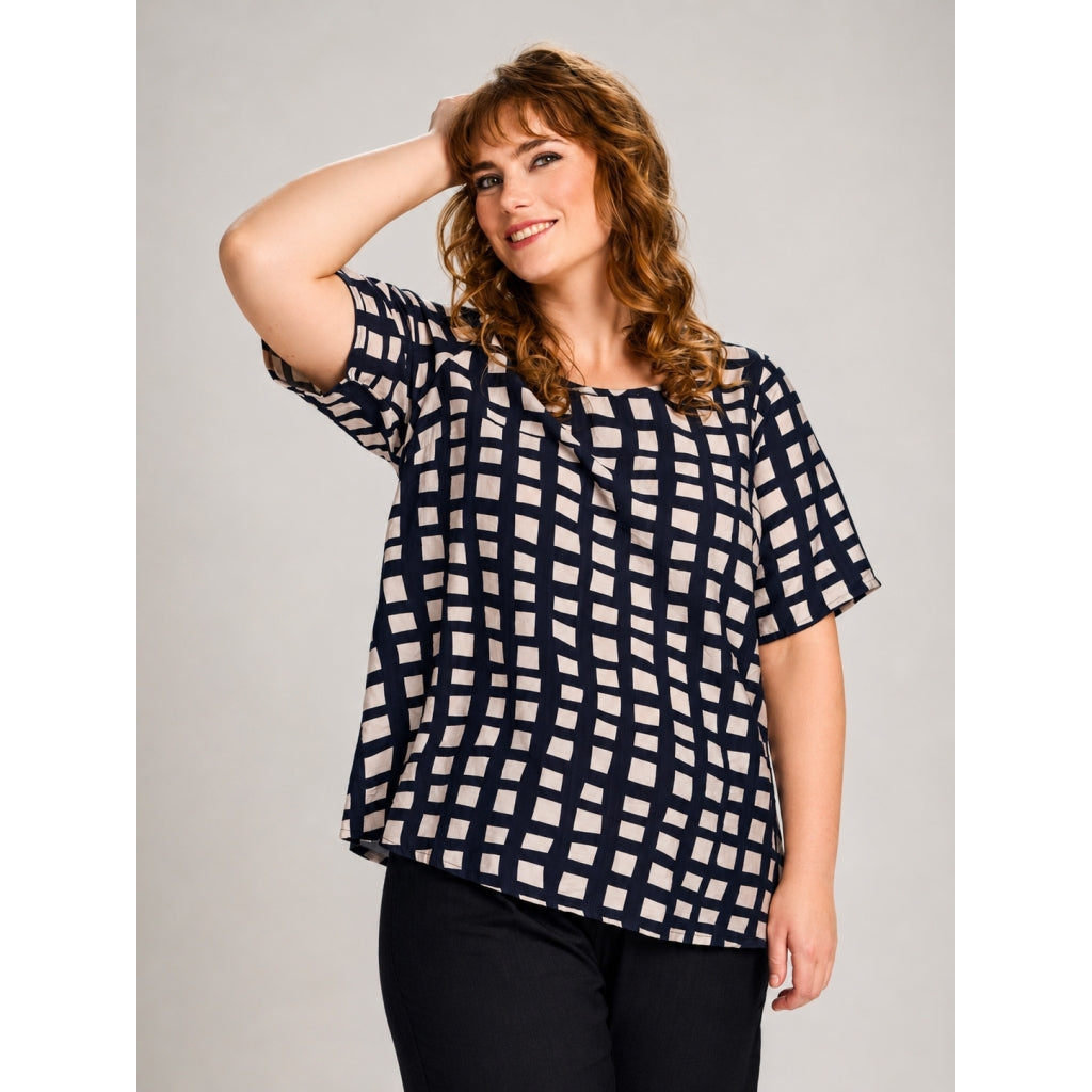 Studio SEsther Blouse Blouse Black with sand checks