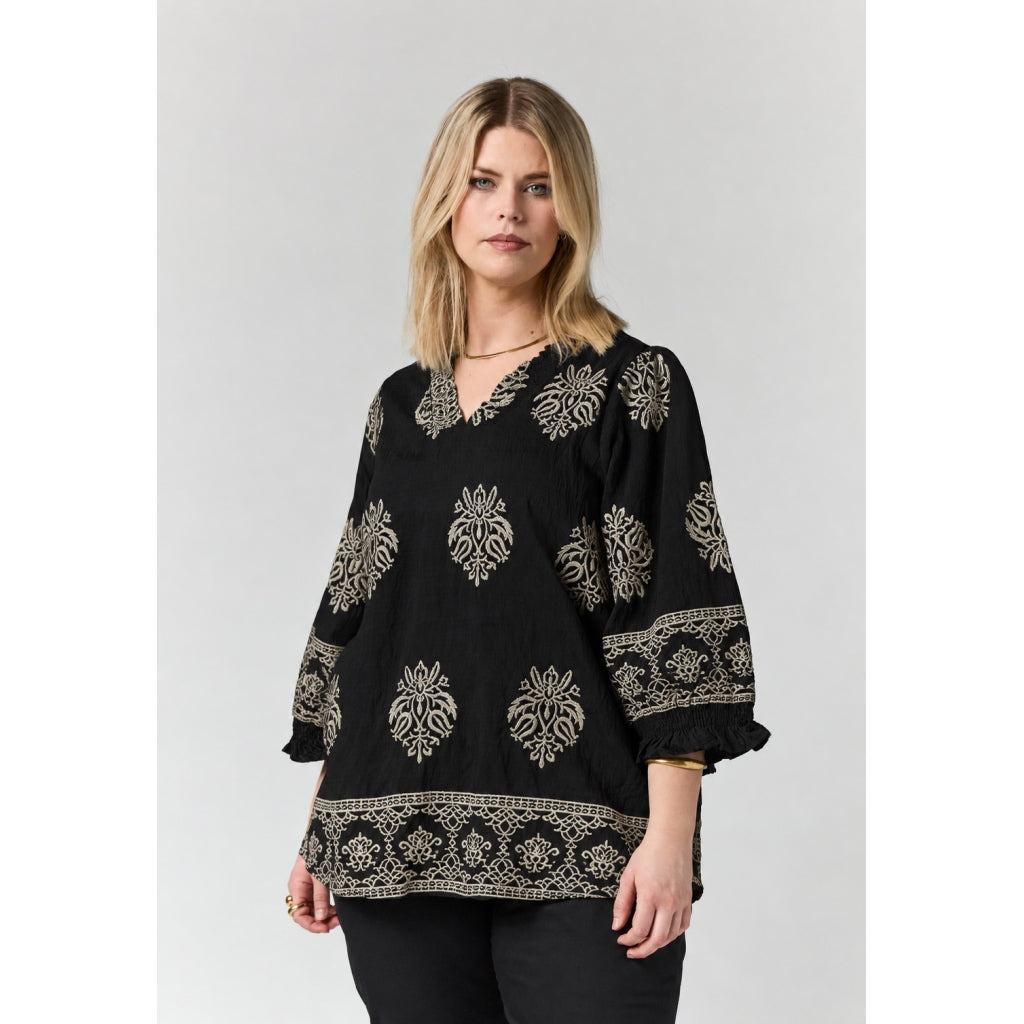 Studio SFeodora Blouse with smock neck Blouse Black