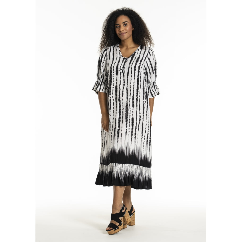 Studio SGena Dress Dress Black/White