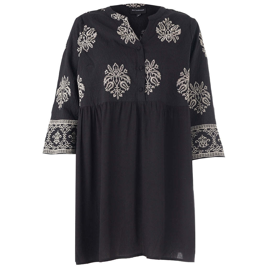 Studio SGilsa Tunic with embroidery Tunic Black