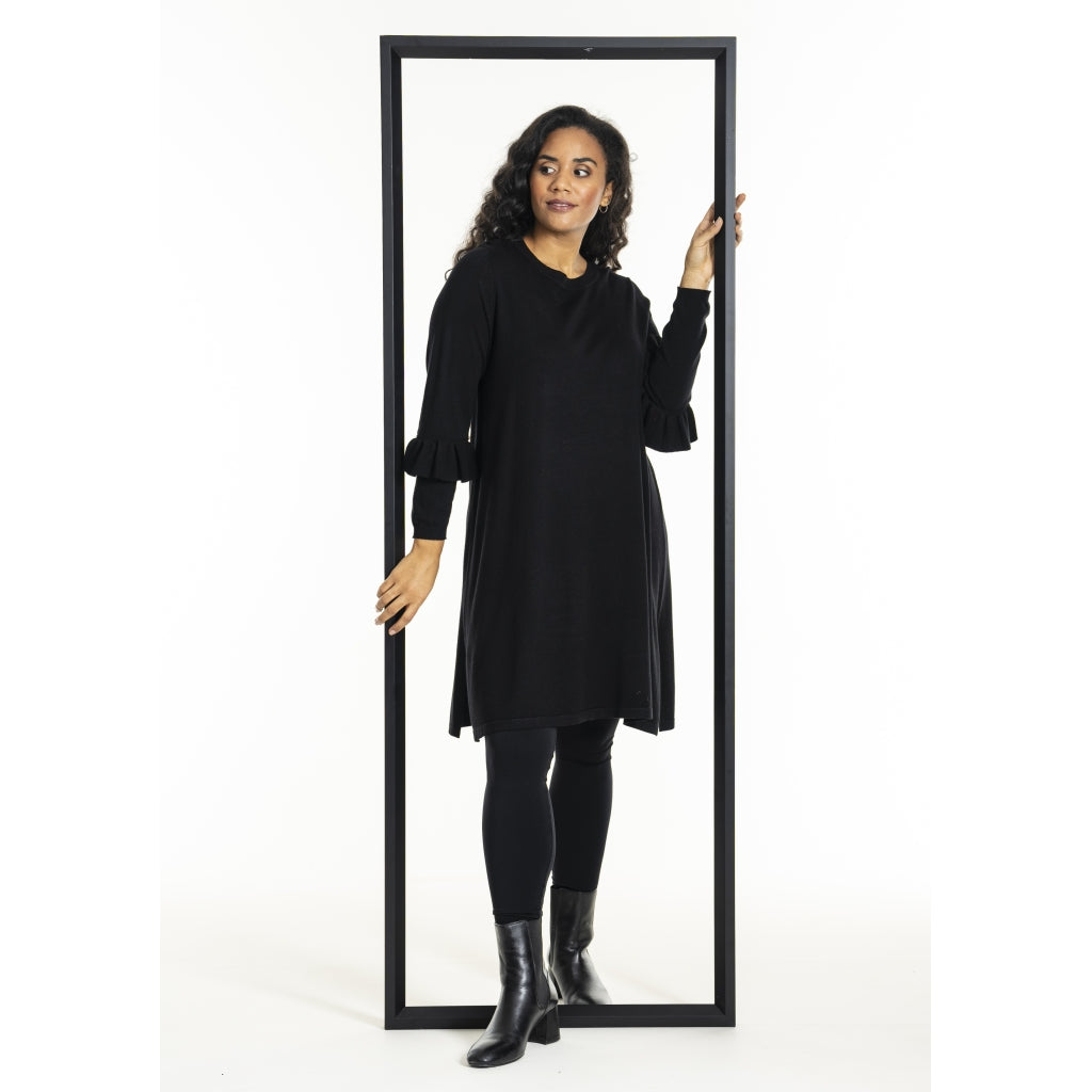 Studio SGitten knitted dress Dress Black