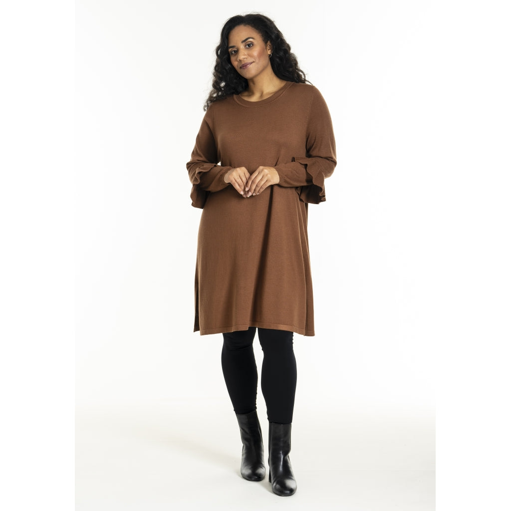 Studio SGitten knitted dress Dress Camel