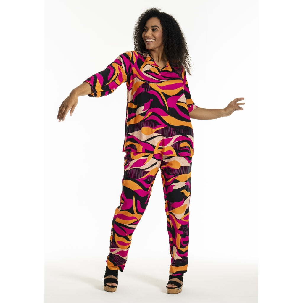 Studio SGry Trousers Trousers Black pink and orange stripes