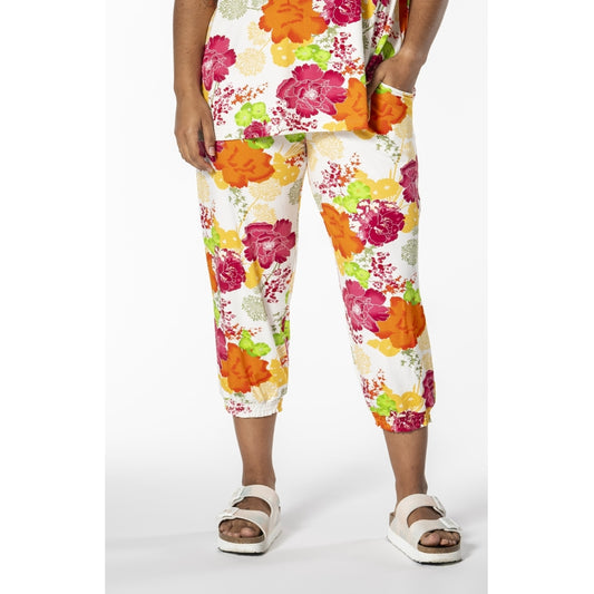 Studio SGudrun 7/8 Loose pants 7/8 Loose pants White with multi flowers