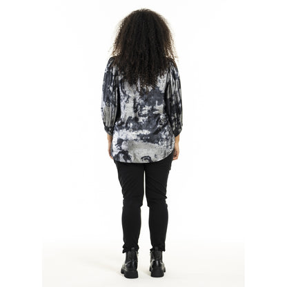 Studio SHasel Fake leather pants Pants Black