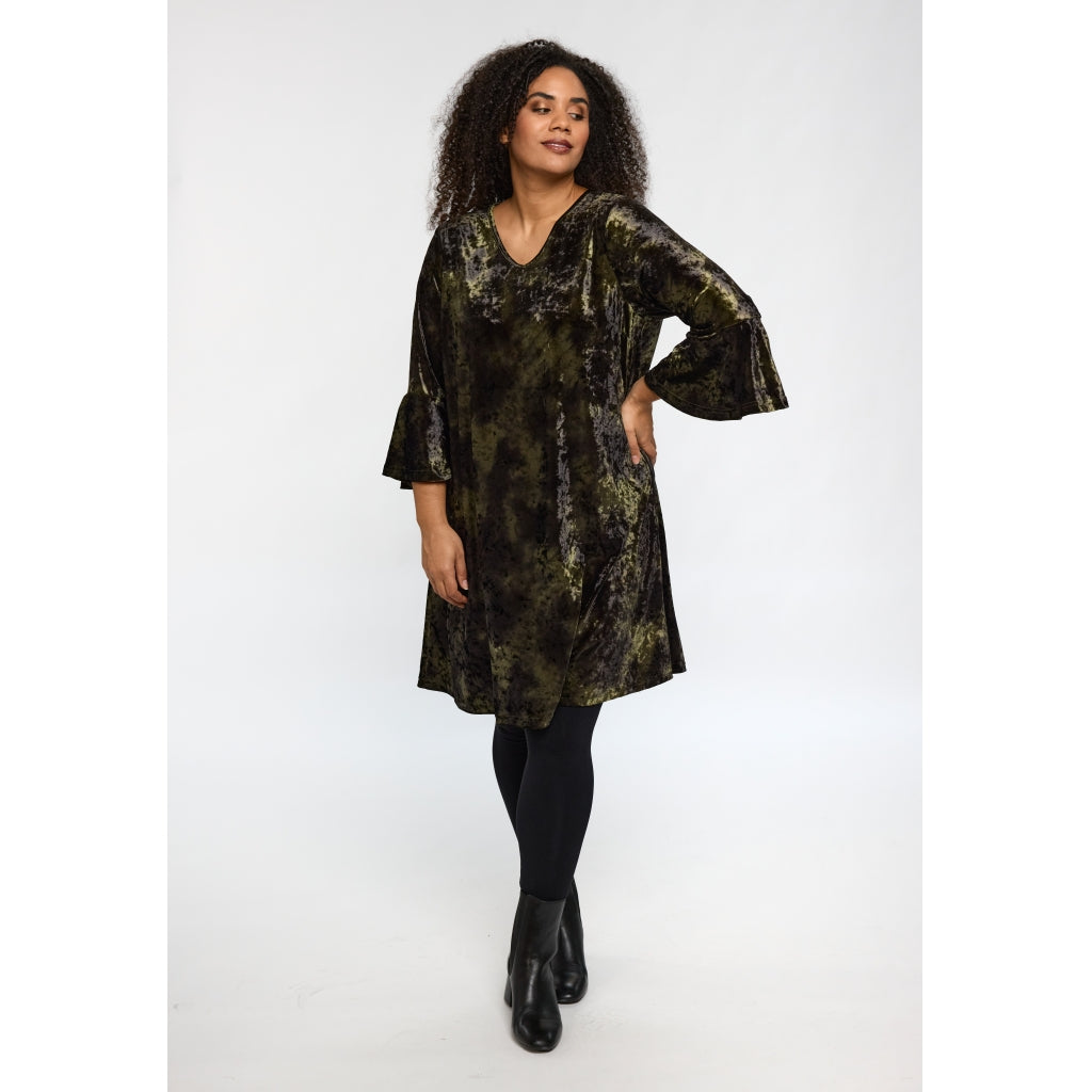 Studio SHelda Dress Dress Green velvet