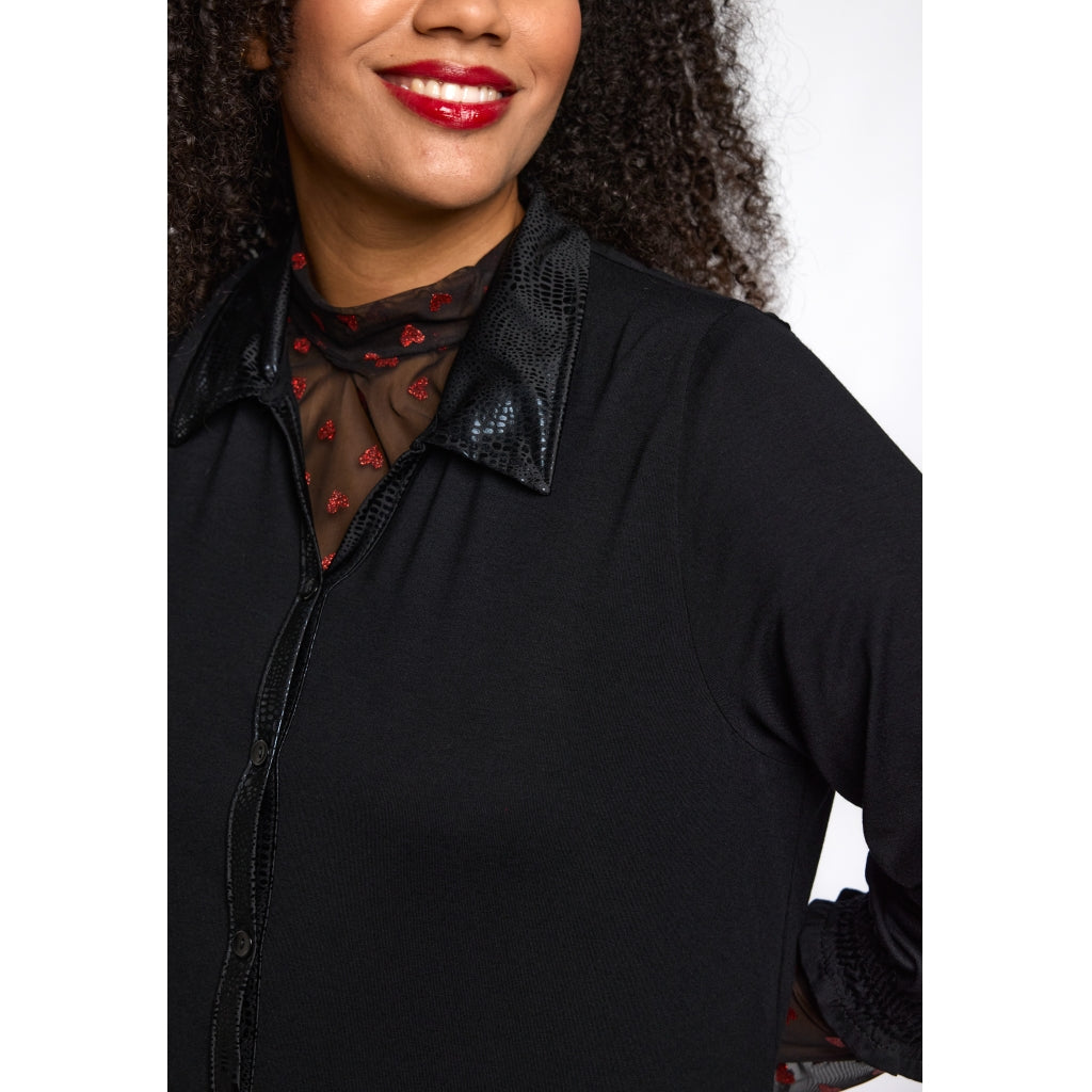 Studio SHelle lace blouse Blouse Black with red hearts
