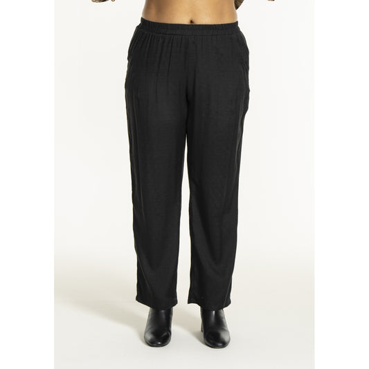 Studio SHolga Trousers Trousers Black