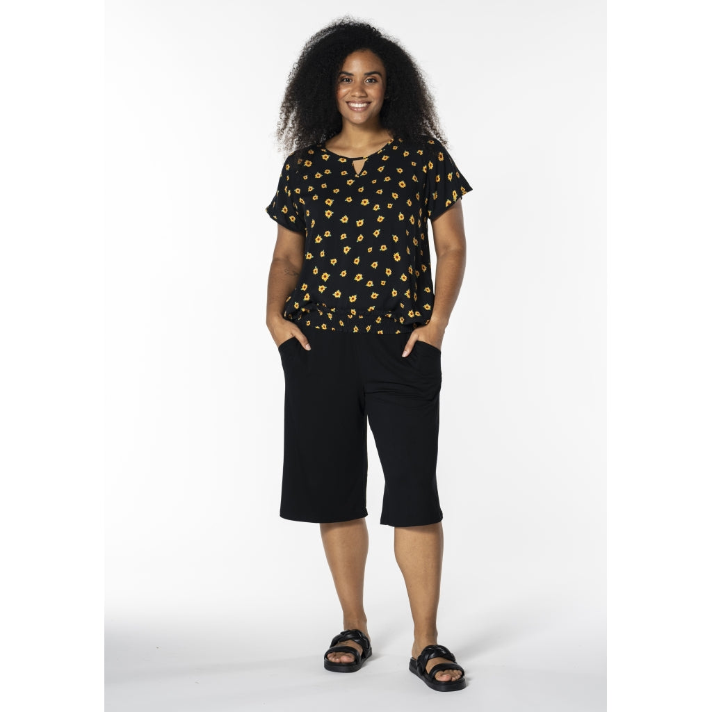 Studio SKis Shorts Shorts Black