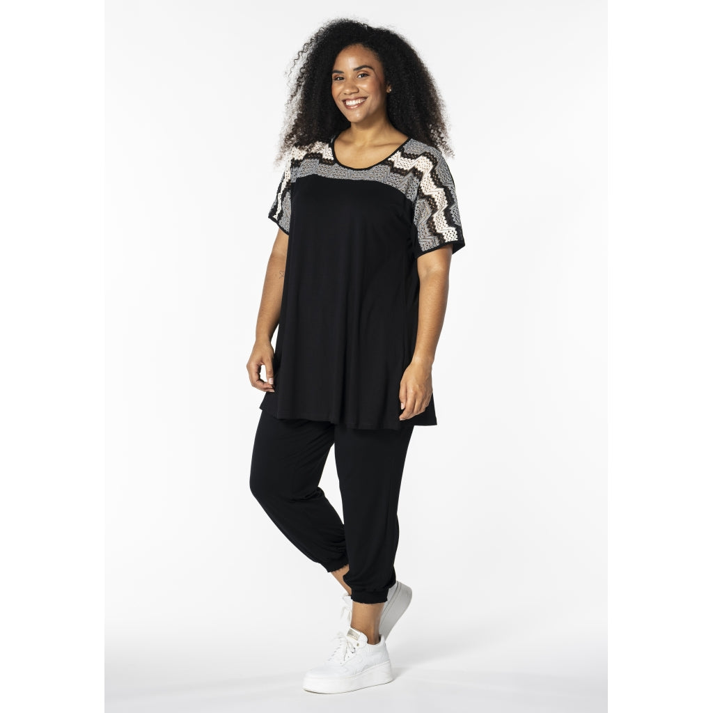 Studio SKissi Tunic Tunic Black/White
