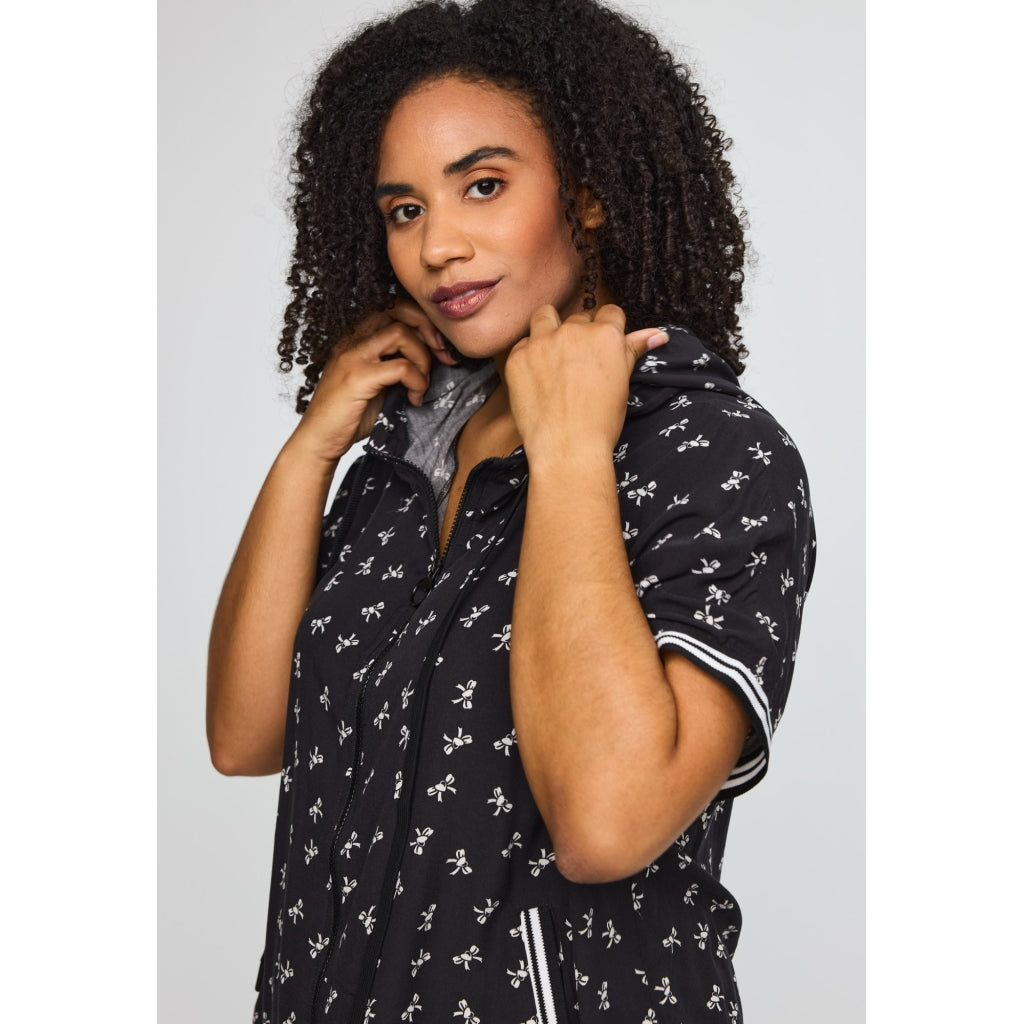 Studio SLilia vest with zipper Vest Black with white