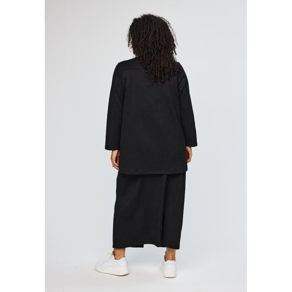 Studio SLyra Cardigan Cardigan Black