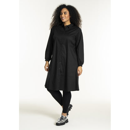 Studio SNomi Shirt with heart on the back Shirt Black