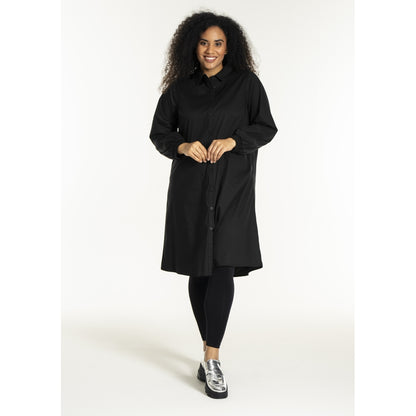 Studio SNomi Shirt with heart on the back Shirt Black