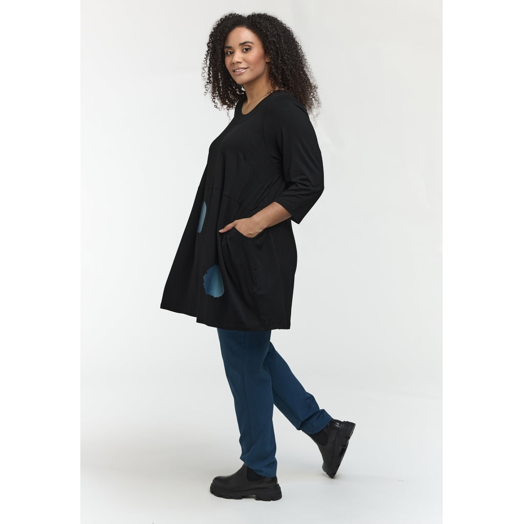 Studio SRonja Tunic Tunic Black with petrol