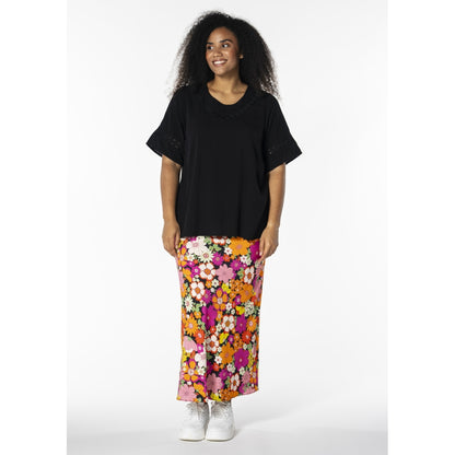 Studio Skanva Skirt Skirt Black with orange/pink flowers