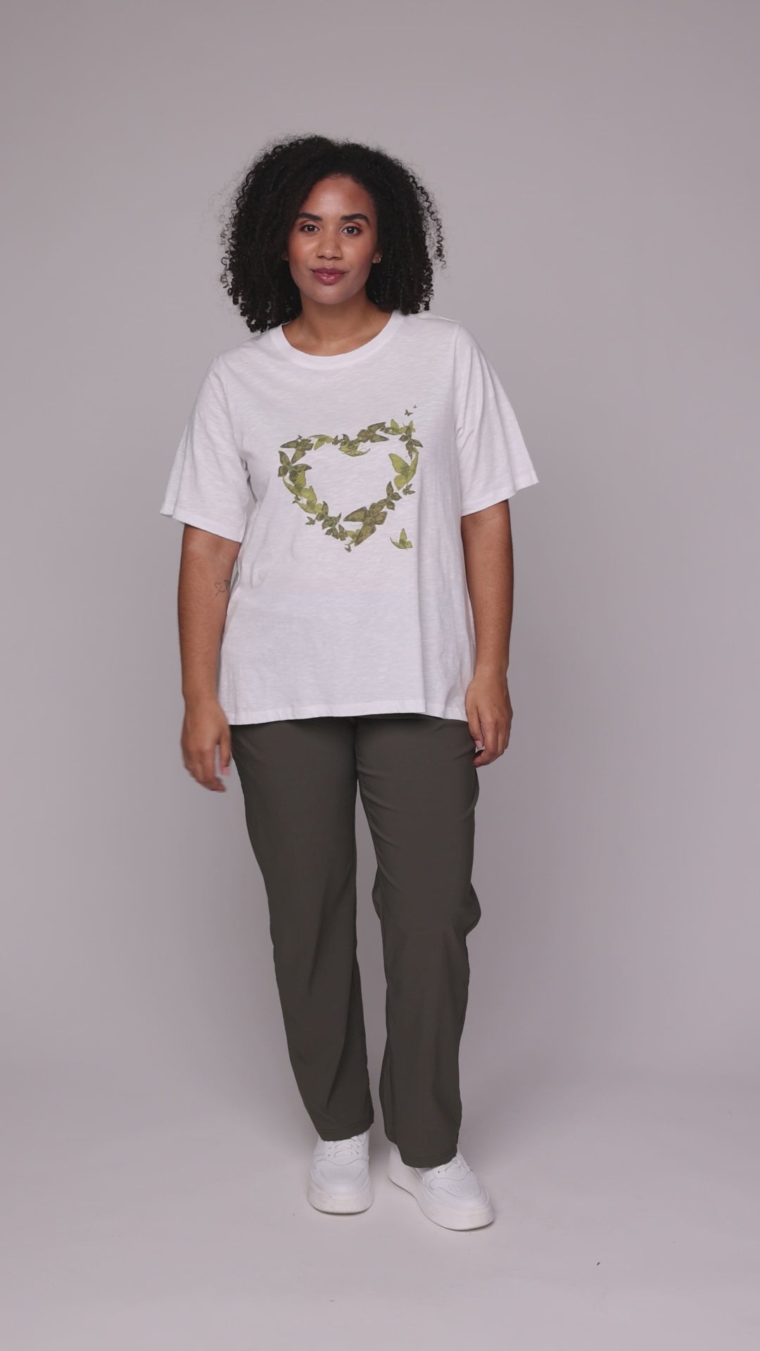 Studio SBella T-Shirt with print T-Shirt White with green butterflies