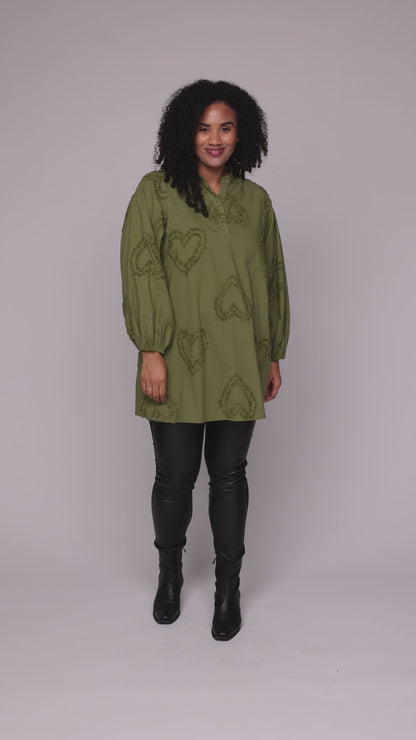 Studio SAria Tunic with hearts Tunic Green